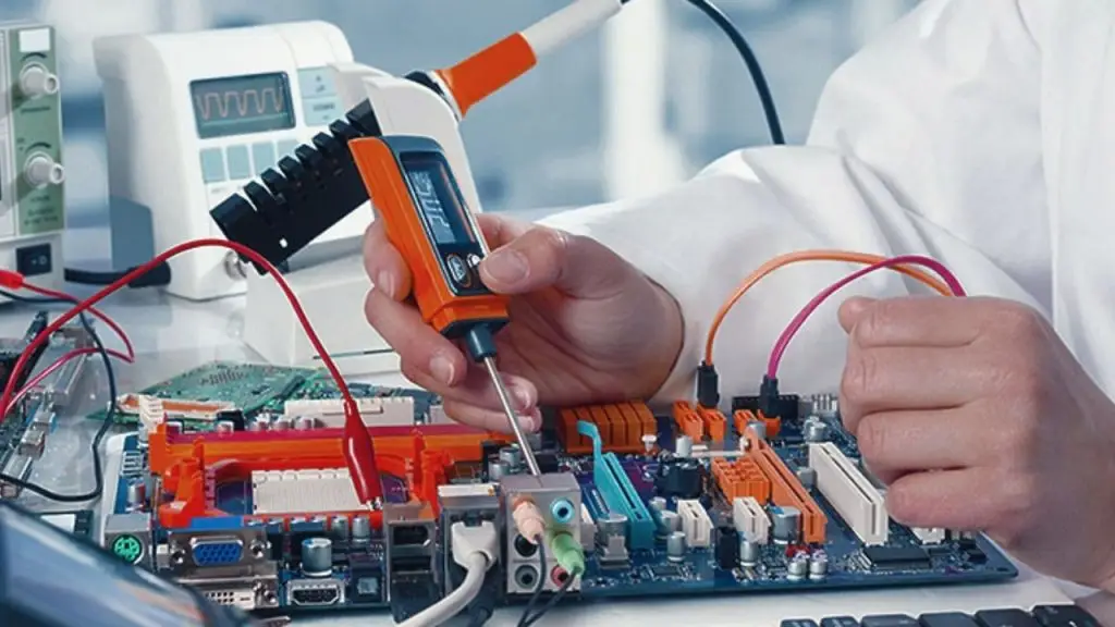 Çiftlik Elektronik Tamircisi